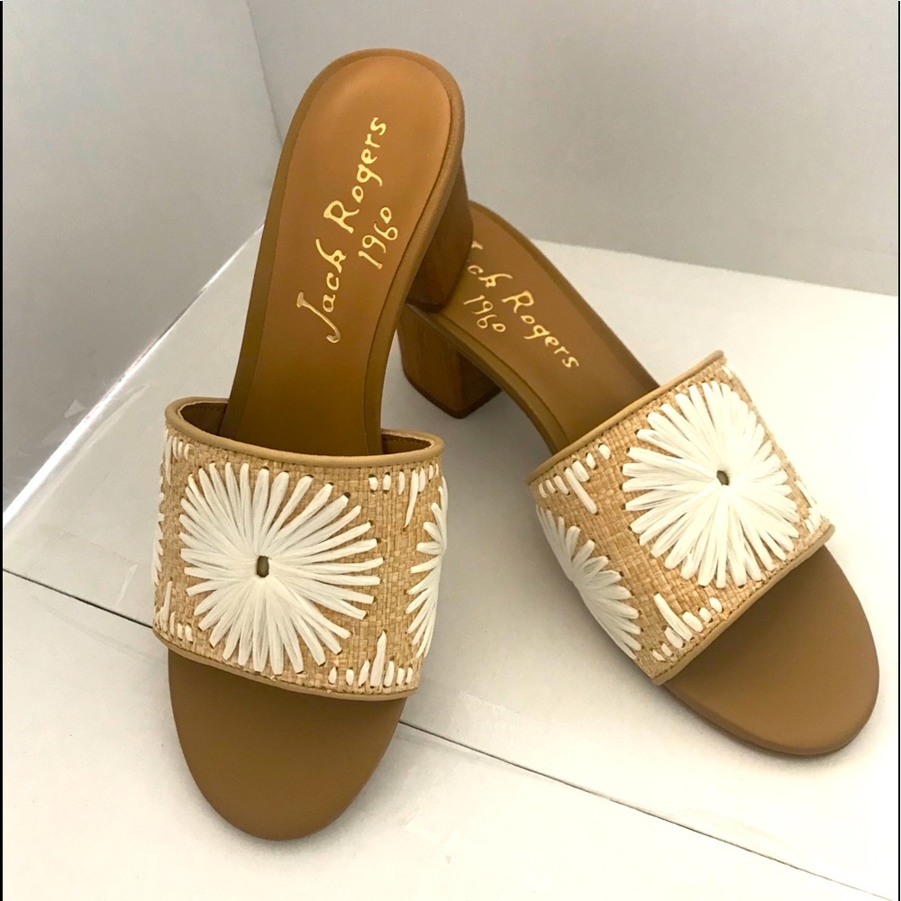 NWT Jack Rogers Bettina mid heel. Natural/white.